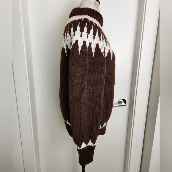 Vintage Hand Knit Fair Isle Sweater - Picture 7 of 10